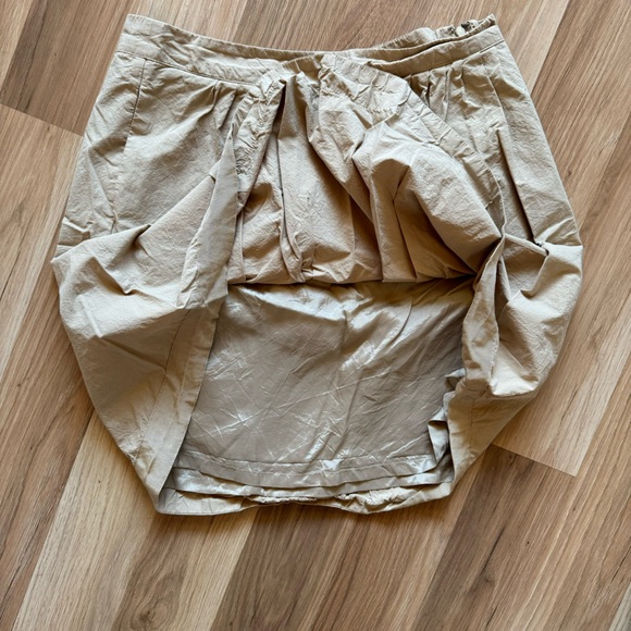 Banana Republic skirt - Picture 2 of 4